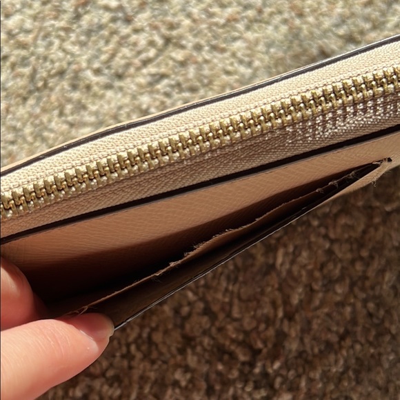 Coach Wallet - Picture 6 of 6